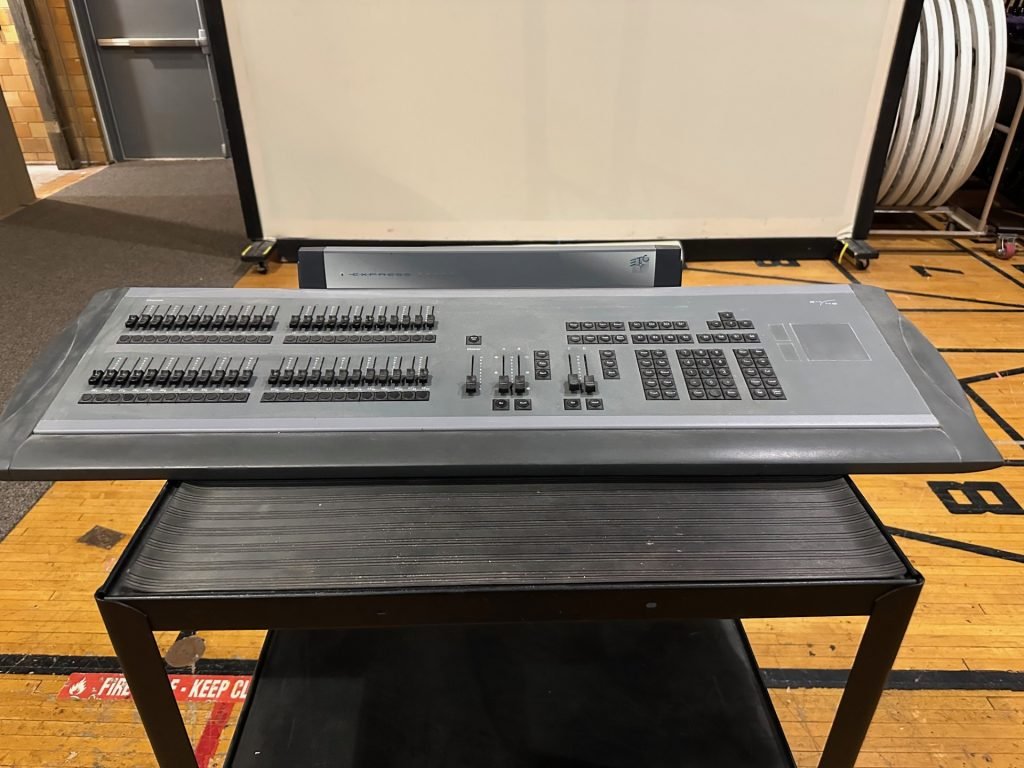 Express 24/48 ETC Lighting Control Console